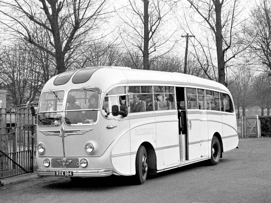  AEC Reliance MU3RV Burlingham Seagull (C41C) 1955 года  (UK) (фото 1 из 1)